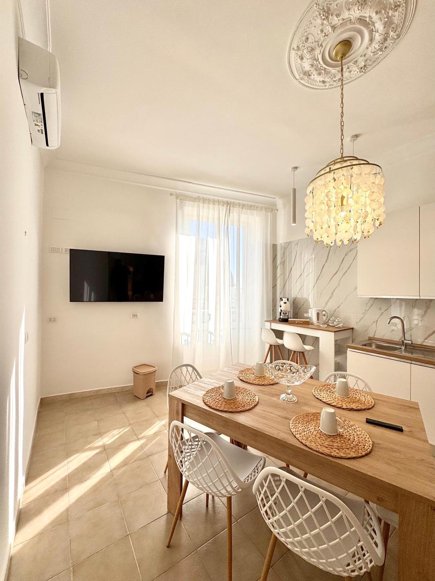 Galasso Apartments Неаполь Экстерьер фото