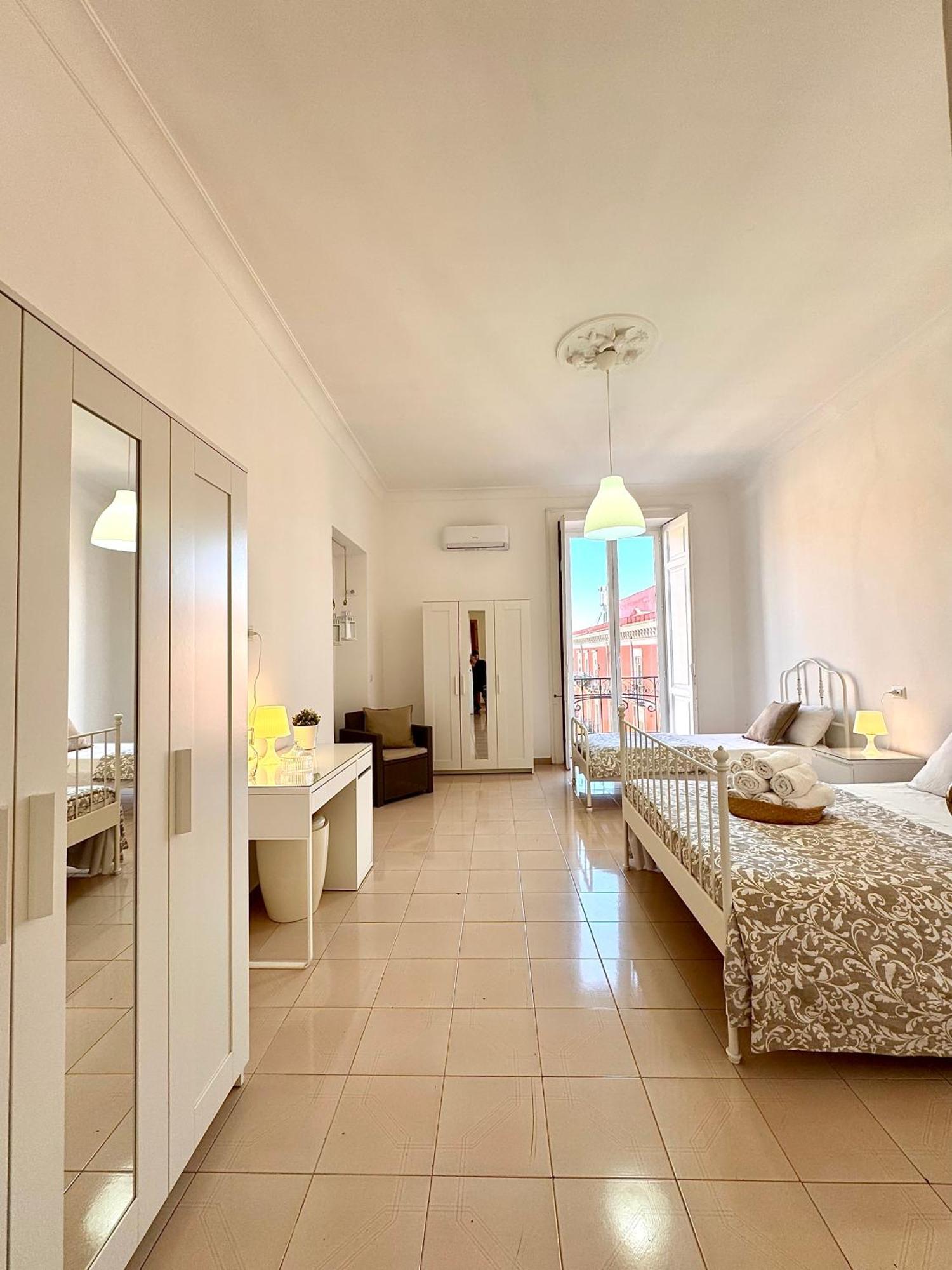 Galasso Apartments Неаполь Экстерьер фото