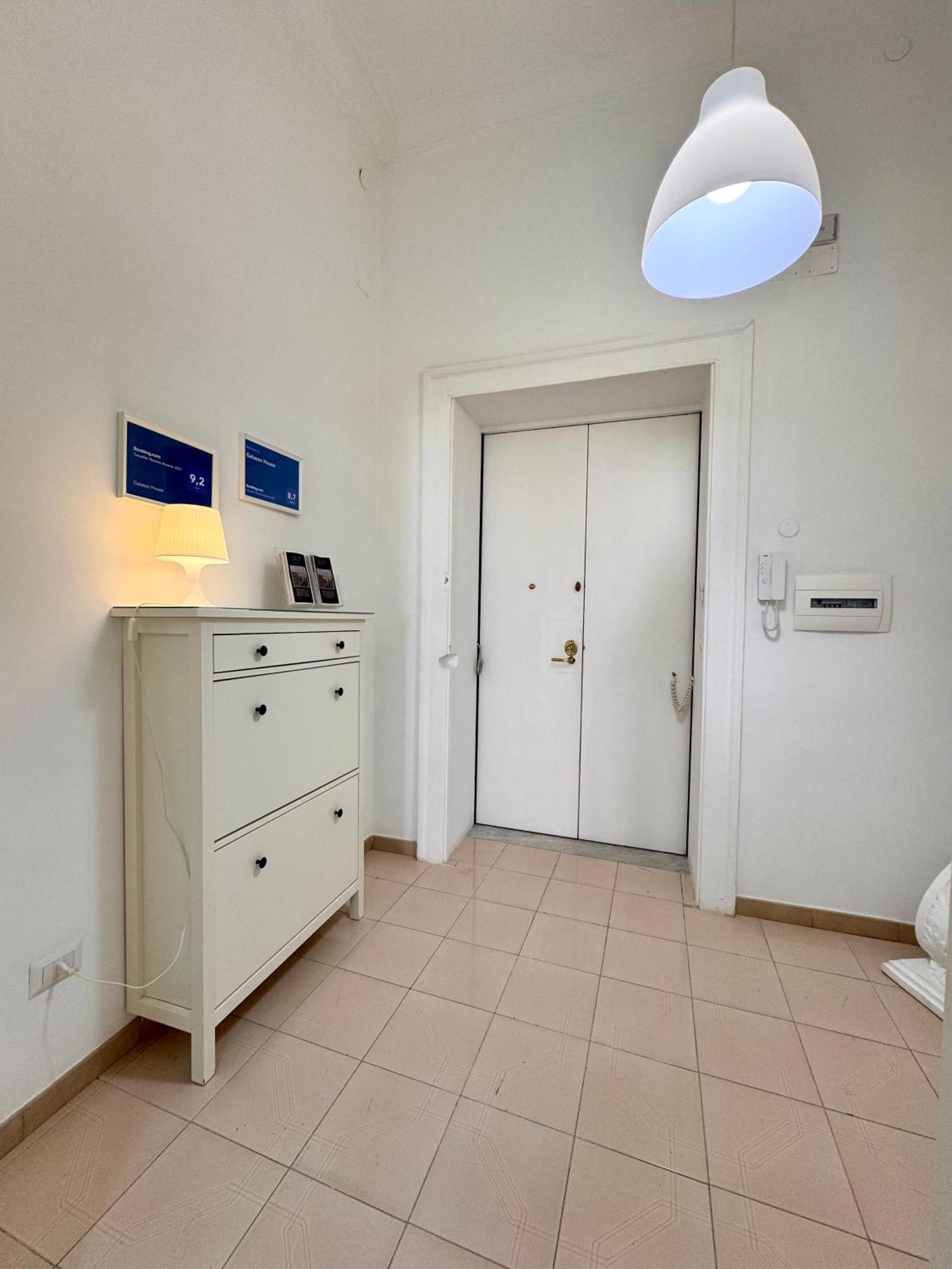 Galasso Apartments Неаполь Экстерьер фото